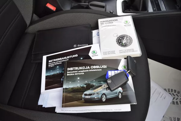 Škoda Octavia 1.4TSI 110kw AMBITION NAVI APP - foto 47