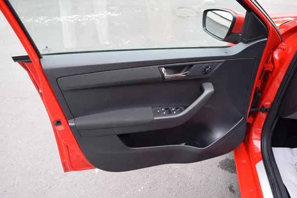 Škoda Fabia 1.2TSI 66kw ED. JOY TAŽNÉ APP - foto 19