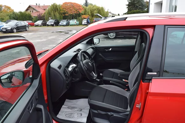 Škoda Fabia 1.2TSI 66kw ED. JOY TAŽNÉ APP - foto 20