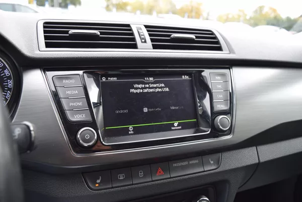 Škoda Fabia 1.2TSI 66kw ED. JOY TAŽNÉ APP - foto 27