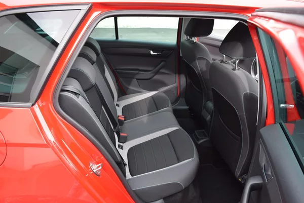 Škoda Fabia 1.2TSI 66kw ED. JOY TAŽNÉ APP - foto 40