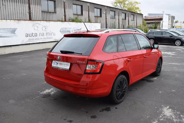 Škoda Fabia 1.2TSI 66kw ED. JOY TAŽNÉ APP - foto 7