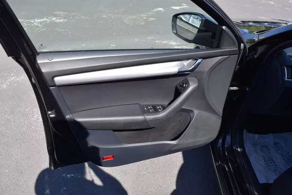 Škoda Octavia 2.0TDI 110kw AMBITION DSG TAŽ - foto 23