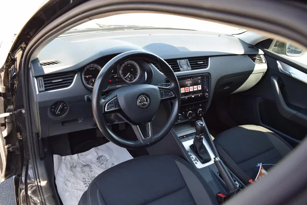 Škoda Octavia 2.0TDI 110kw AMBITION DSG TAŽ - foto 25