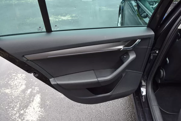 Škoda Octavia 1.5TSI 110kw DSG 7° STYLE LED - foto 14