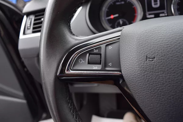 Škoda Octavia 1.5TSI 110kw DSG 7° STYLE LED - foto 30