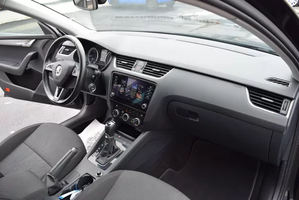 Škoda Octavia 1.5TSI 110kw DSG 7° STYLE LED - foto 35