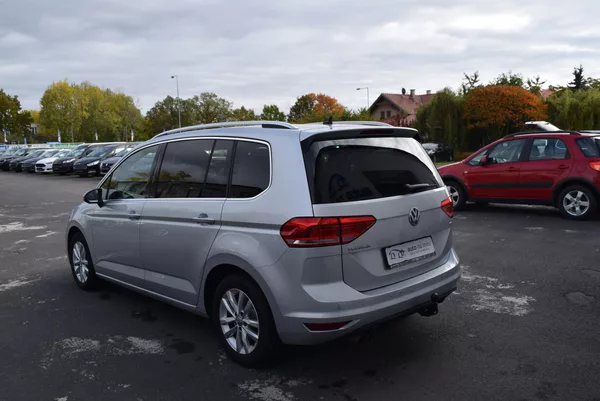Volkswagen Touran 1.4 110KwHighlineNezTopenTaž - foto 13