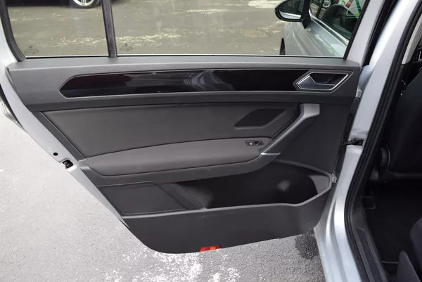 Volkswagen Touran 1.4 110KwHighlineNezTopenTaž - foto 15
