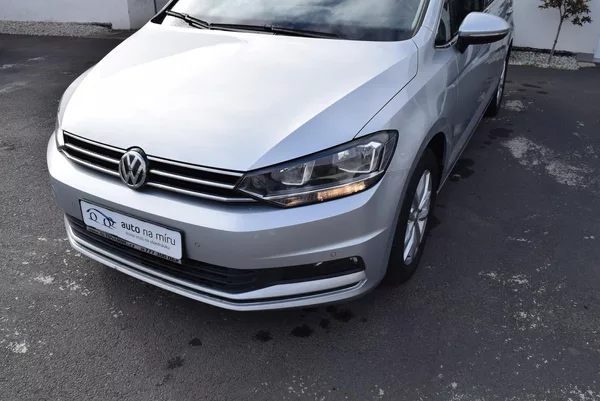 Volkswagen Touran 1.4 110KwHighlineNezTopenTaž - foto 2