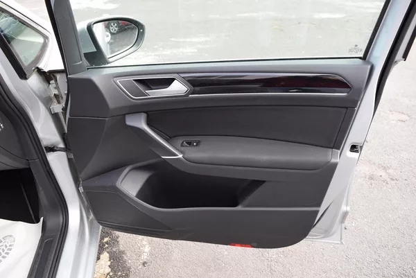 Volkswagen Touran 1.4 110KwHighlineNezTopenTaž - foto 42