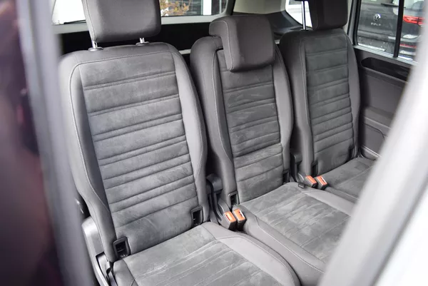 Volkswagen Touran 1.4 110KwHighlineNezTopenTaž - foto 44