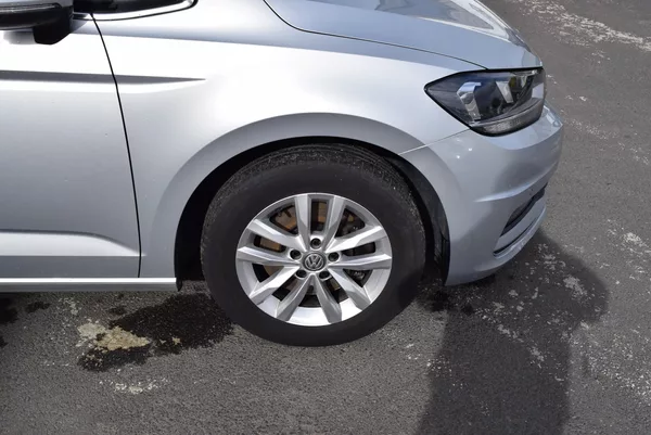 Volkswagen Touran 1.4 110KwHighlineNezTopenTaž - foto 6