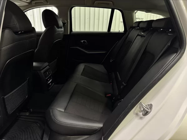 BMW Řada 3 330E 215kW XDRIVE TAŽNÉ 2XALU - foto 39