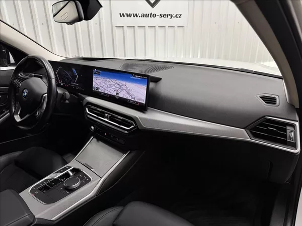 BMW Řada 3 330E 215kW XDRIVE TAŽNÉ 2XALU - foto 45
