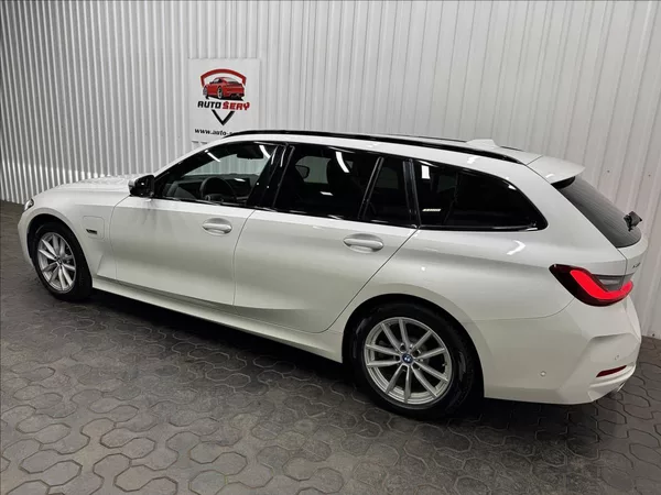 BMW Řada 3 330E 215kW XDRIVE TAŽNÉ 2XALU - foto 5