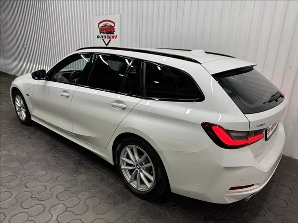 BMW Řada 3 330E 215kW XDRIVE TAŽNÉ 2XALU - foto 6