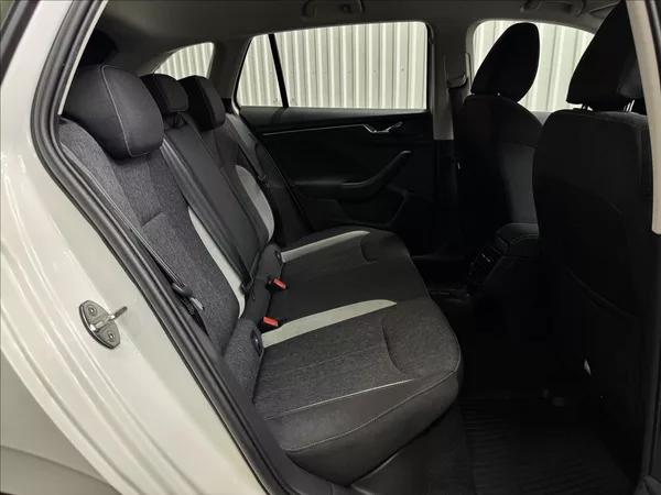 Škoda Scala 1.0TGI STYLE ACC 2XKOLA LED - foto 35