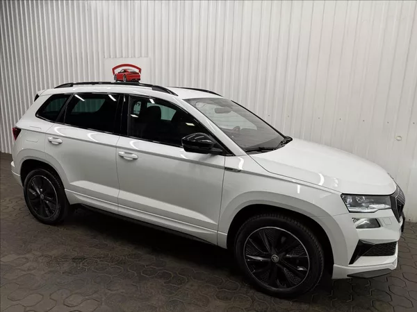 Škoda Karoq SPORTLINE 1.5TSI DSG ACC DCC - foto 11