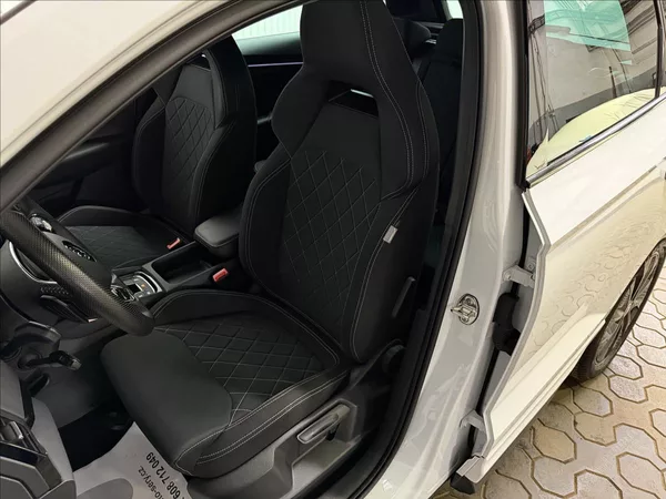 Škoda Karoq SPORTLINE 1.5TSI DSG ACC DCC - foto 32