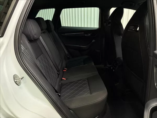 Škoda Karoq SPORTLINE 1.5TSI DSG ACC DCC - foto 38