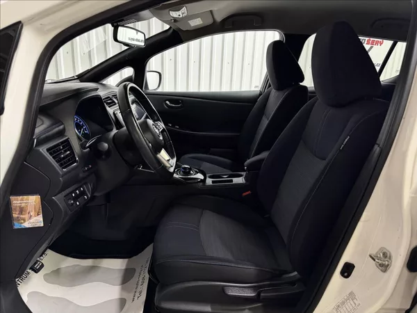 Nissan Leaf N-CONNECTA 110kW SOH 91% - foto 23