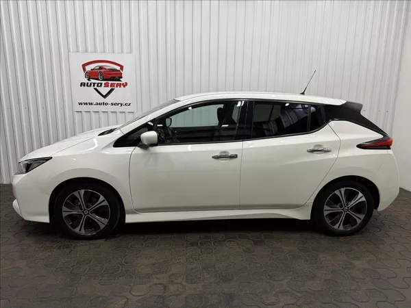 Nissan Leaf N-CONNECTA 110kW SOH 91% - foto 4