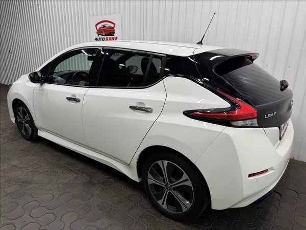Nissan Leaf N-CONNECTA 110kW SOH 91% - foto 6