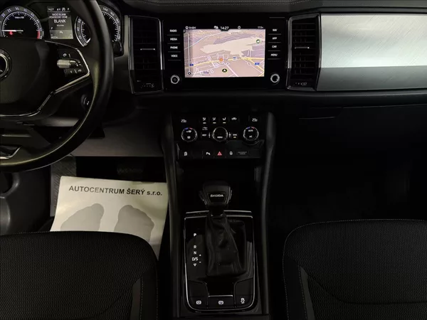 Škoda Kodiaq 2.0TDI 110kW DSG ACC 1MAJ - foto 18