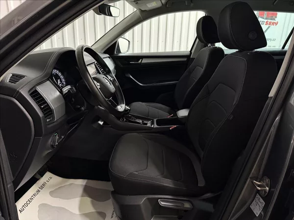 Škoda Kodiaq 2.0TDI 110kW DSG ACC 1MAJ - foto 27