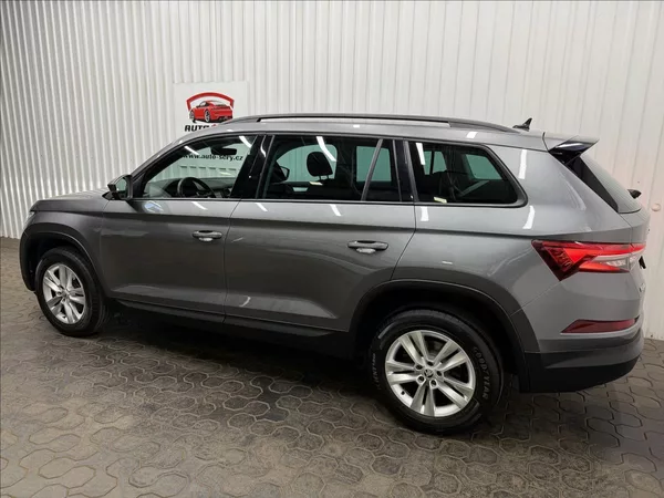 Škoda Kodiaq 2.0TDI 110kW DSG ACC 1MAJ - foto 5