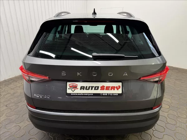 Škoda Kodiaq 2.0TDI 110kW DSG ACC 1MAJ - foto 7