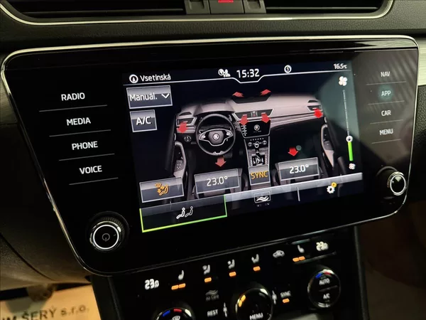 Škoda Superb 2.0TDI 110kW Manuál 1 Majitel - foto 24