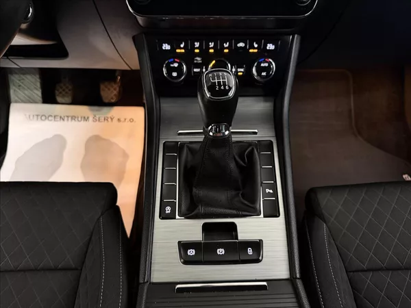 Škoda Superb 2.0TDI 110kW Manuál 1 Majitel - foto 26