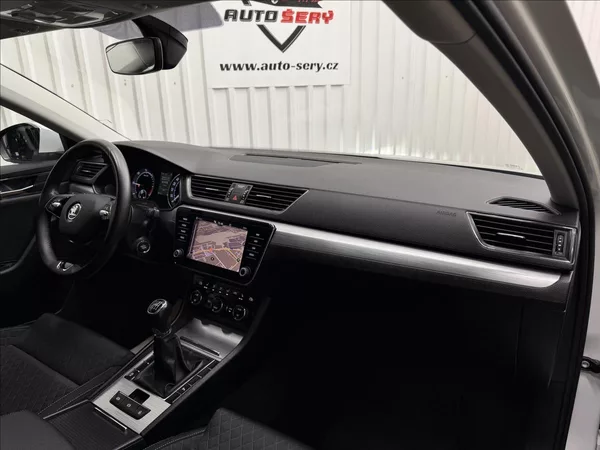 Škoda Superb 2.0TDI 110kW Manuál 1 Majitel - foto 35