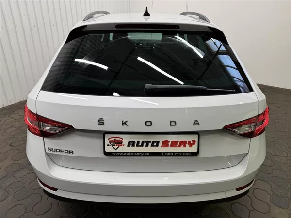 Škoda Superb 2.0TDI 110kW Manuál 1 Majitel - foto 7