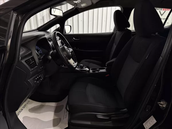 Nissan Leaf N-CONNECTA 160kW 62kWh - foto 24