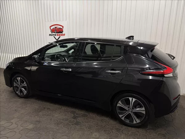 Nissan Leaf N-CONNECTA 160kW 62kWh - foto 5