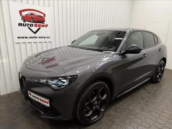 Alfa Romeo Stelvio VELOCE 154kW Q4 H&K LED R21 - foto 2