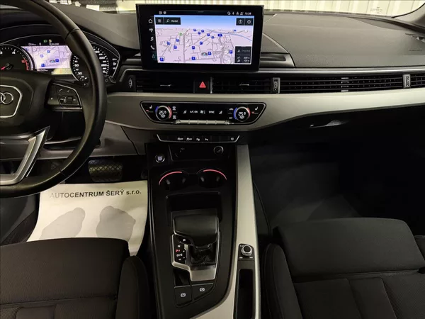 Audi A4 35TDI MHEV S-LINE MATRIX LED - foto 19
