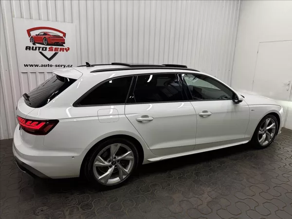 Audi A4 35TDI MHEV S-LINE MATRIX LED - foto 9
