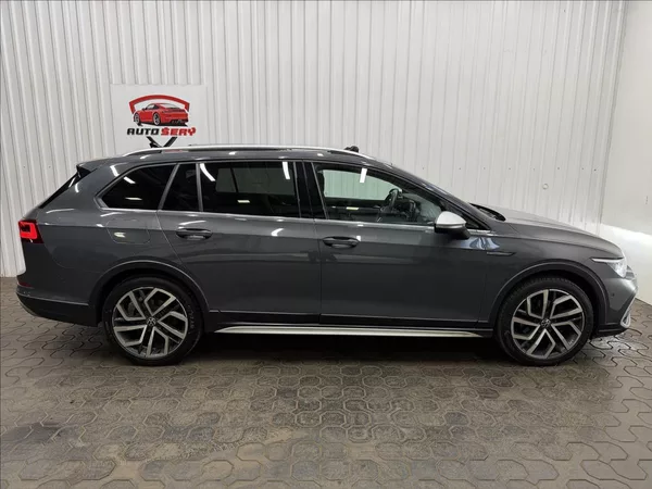 Volkswagen Golf ALLTRACK 147KW 4M PANO IQ.LED - foto 10
