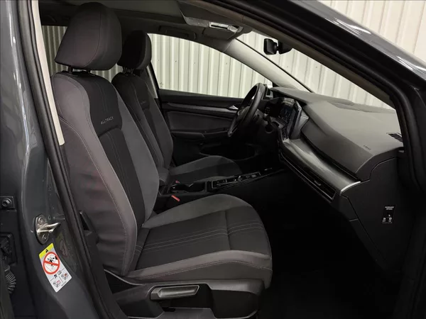 Volkswagen Golf ALLTRACK 147KW 4M PANO IQ.LED - foto 44