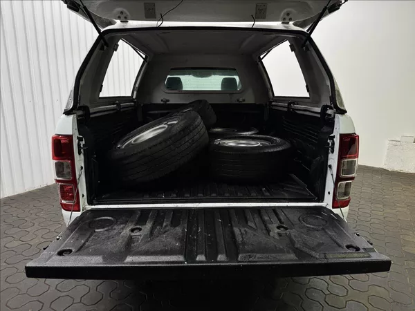 Ford Ranger 2.2TDCI 118kW 4x4 EXTRACAB XL - foto 23