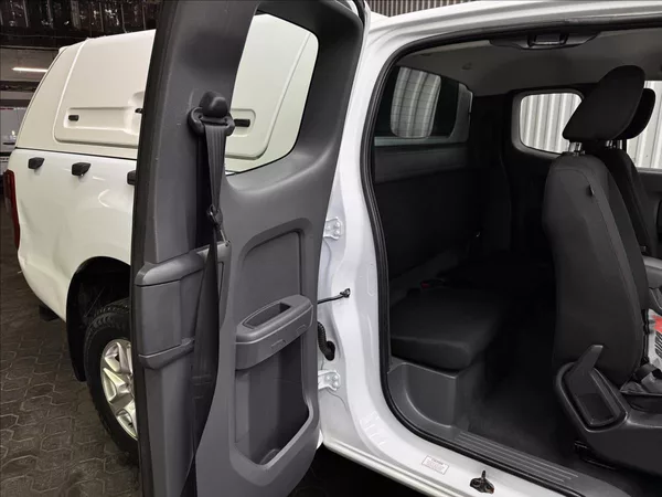 Ford Ranger 2.2TDCI 118kW 4x4 EXTRACAB XL - foto 25