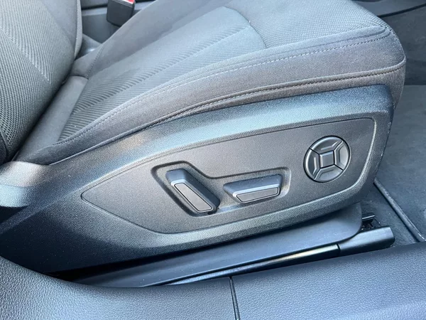 Audi A6 2.0 TDI QUATTRO, 150 KW - foto 19