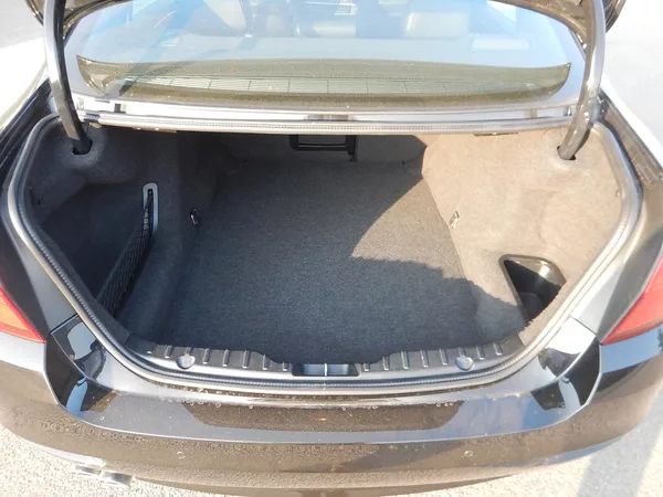 BMW Řada 5 520d XDRIVE, ČR, SERVISKA - foto 14