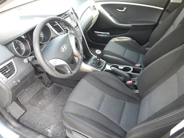 Hyundai i30 1.4 CRDi 66 kw tažné - foto 12