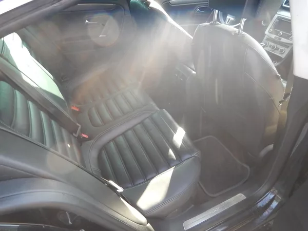 Volkswagen CC 2.0 TDI, DIGIKLIMA, TAŽNÉ - foto 12