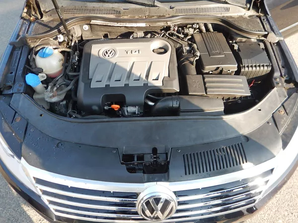 Volkswagen CC 2.0 TDI, DIGIKLIMA, TAŽNÉ - foto 24